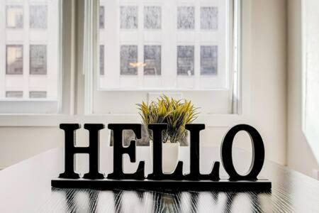 Cozysuites - 2Br With Direct Skybridge Access #1 Индианаполис Екстериор снимка